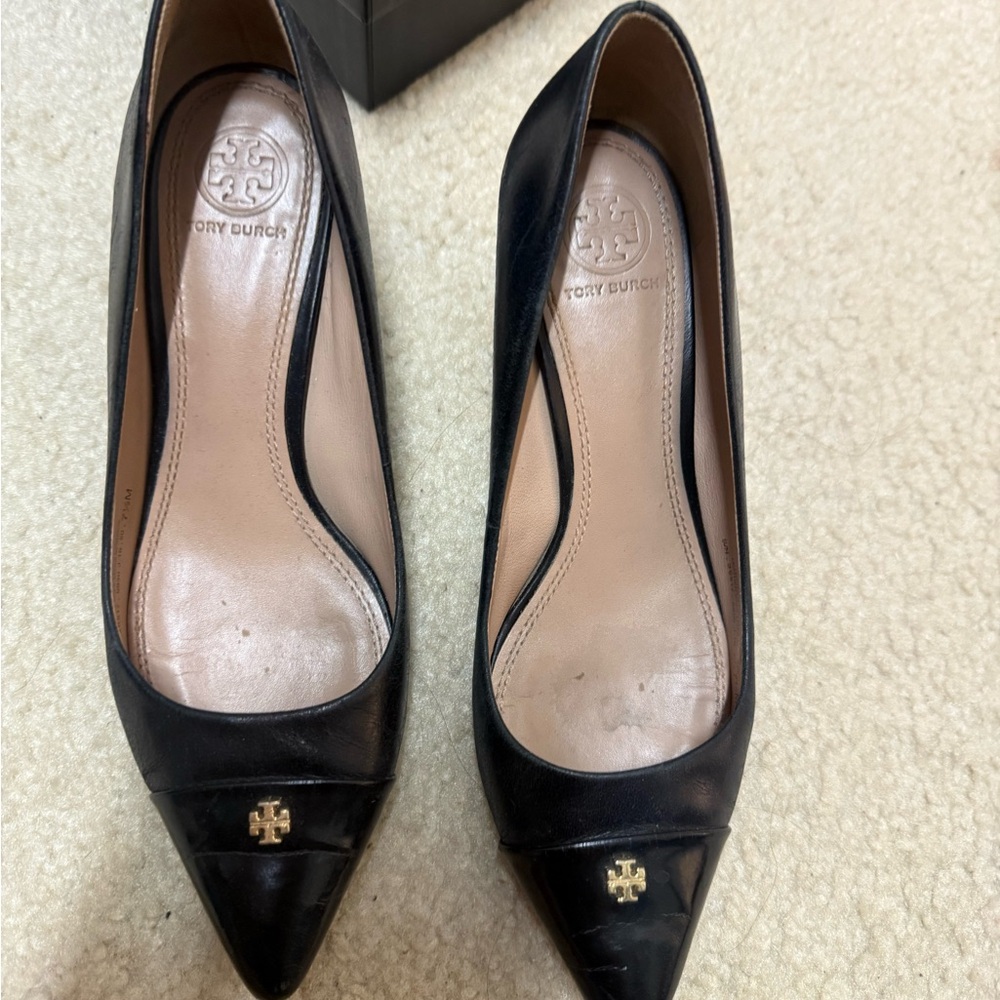 Tory Burch Black Leather Heels with Gold Logo